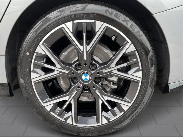 BMW 120 120i M-Sport Sedan