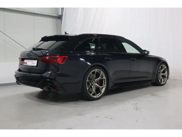 Audi RS6 Avant Performance