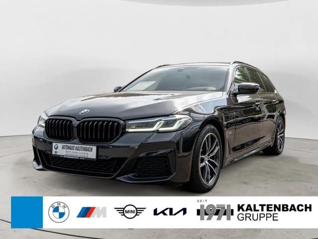 BMW 520 520d M-Sport Touring