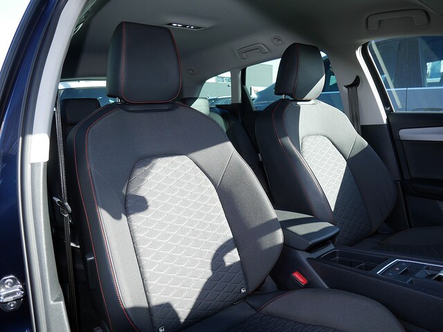 Seat Leon 1.5 eTSI FR-lijn Sportstourer