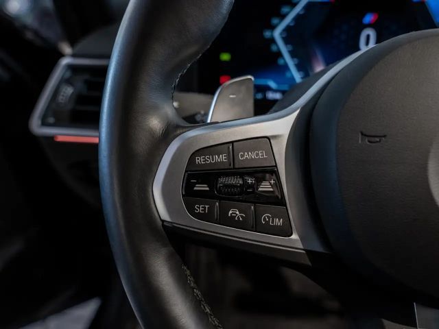 BMW 320 320d M-Sport Sedan xDrive