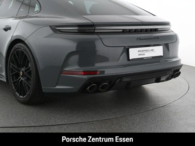 Porsche Panamera GTS