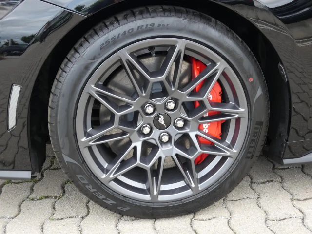 Ford Mustang Fastback GT 5.0 V8