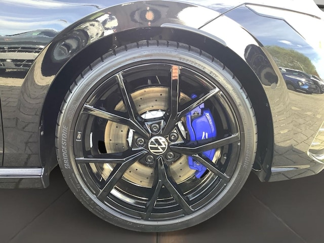 Volkswagen Golf 2.0 TSI DSG Golf VIII