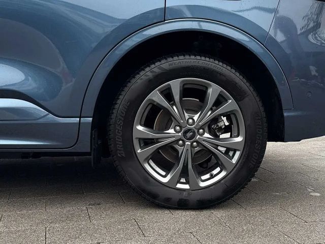 Ford Kuga Plug in Hybrid ST Line X