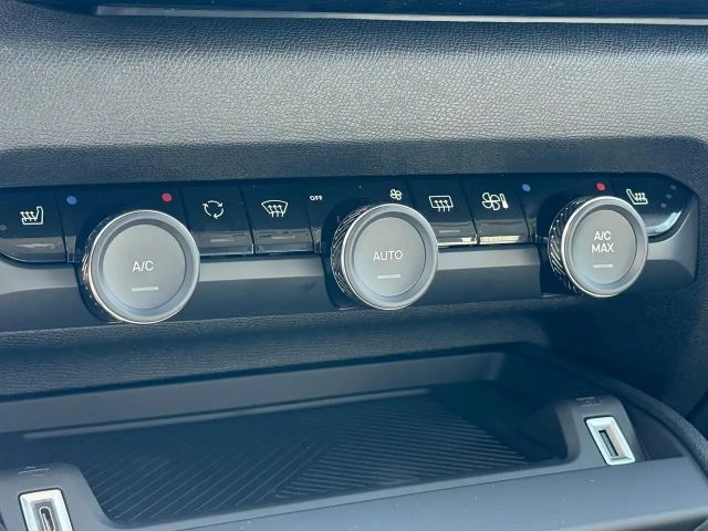 Citroën C4 Hybrid Max