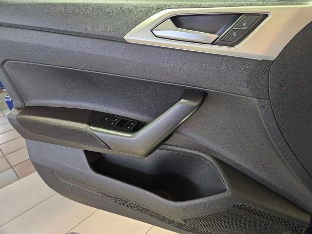 Volkswagen Taigo 1.0 TSI DSG Move