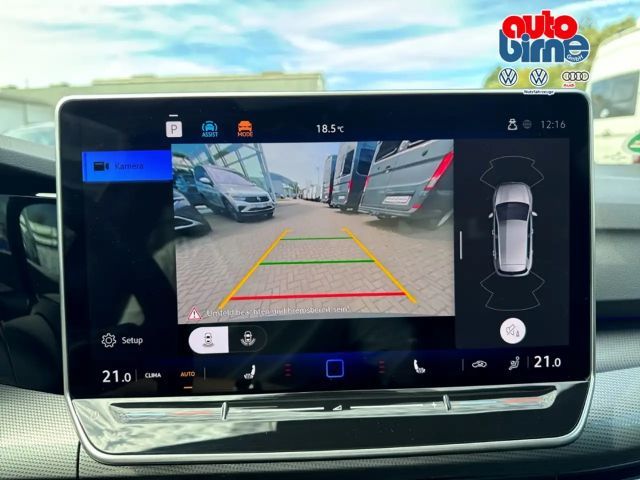 Volkswagen Golf 1.5 eTSI Golf VIII