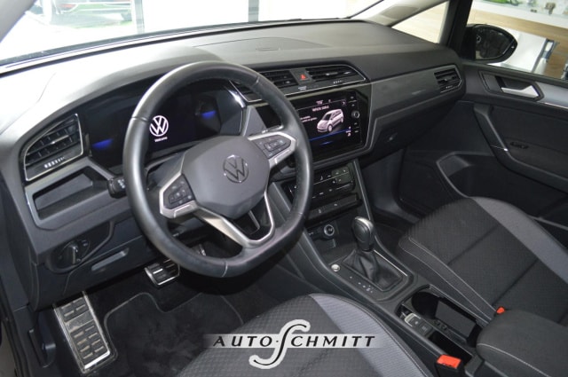 Volkswagen Touran 1.5 TSI DSG
