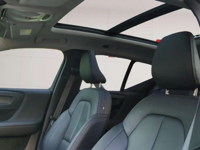 Volvo XC40 Dark Recharge T5 Ultimate