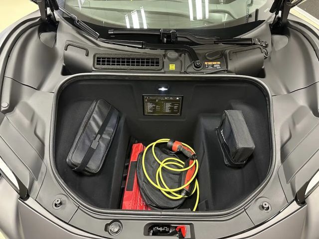 Ferrari 296 GTS Lift HiFi Karbon Racing-Seats Grigio-Opaco-Matt