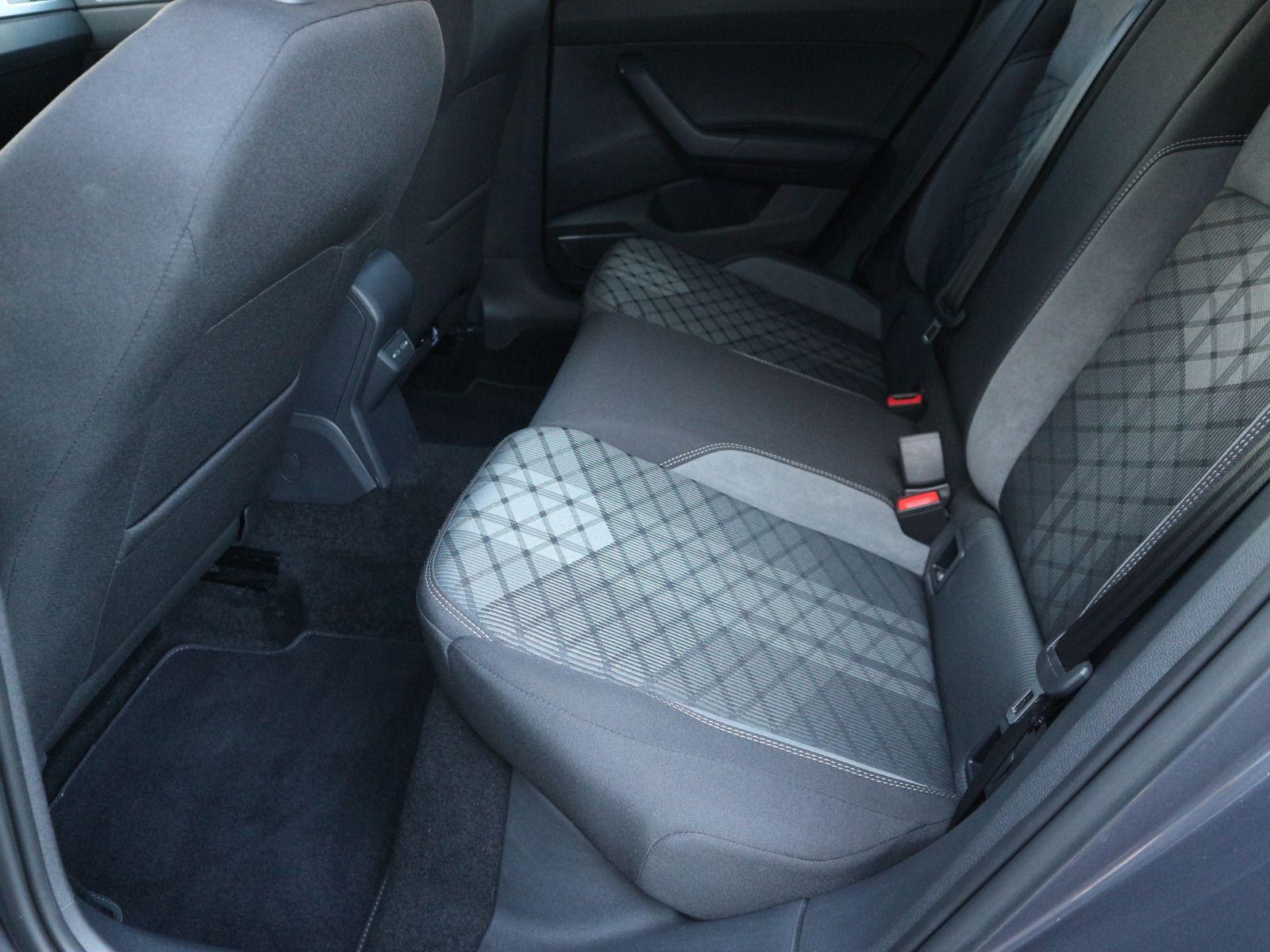 Volkswagen Polo 1.0 TSI DSG IQ.Drive R-Line