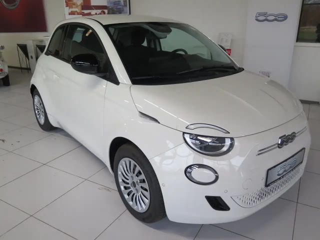 Fiat 500e RED