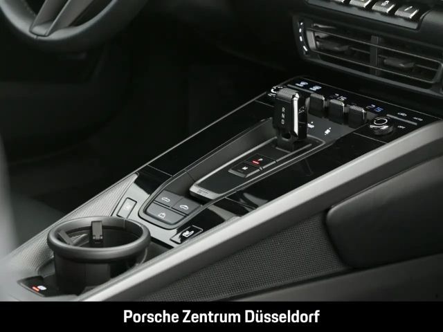 Porsche 992 Cabrio Carrera