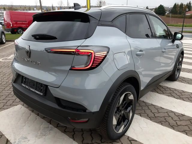 Renault Captur Hybrid Techno