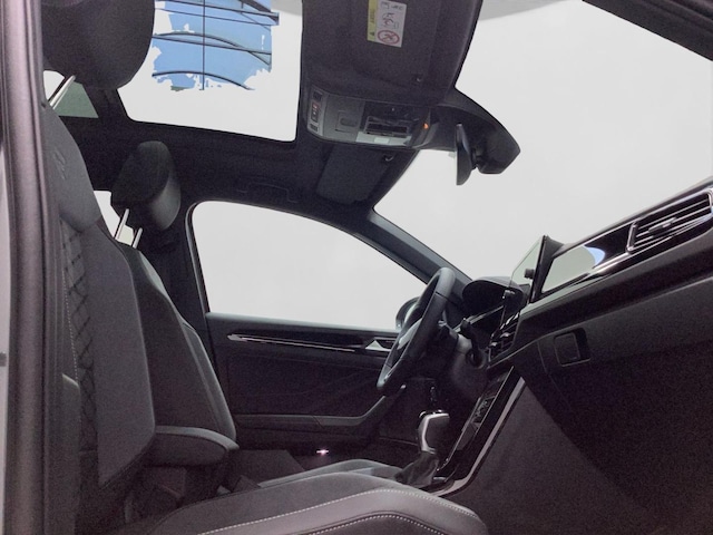 Volkswagen T-Roc 1.5 TSI DSG R-Line