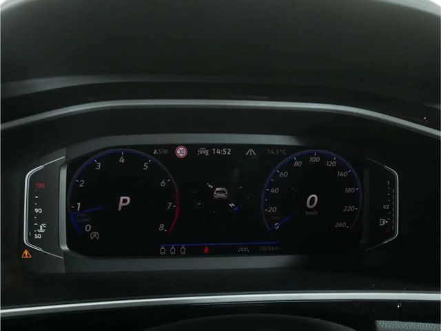 Volkswagen T-Roc 1.5 TSI DSG R-Line