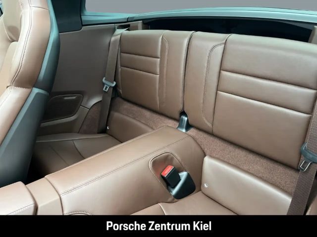 Porsche 992 4 Coupé GTS Targa