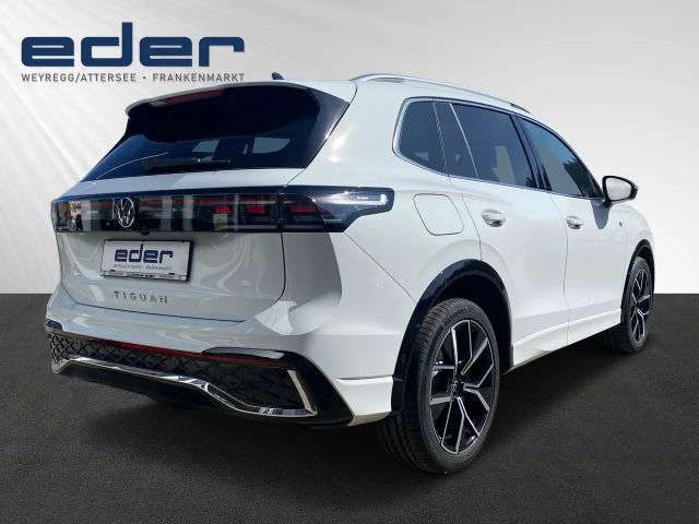 Volkswagen Tiguan 4Motion DSG R-Line