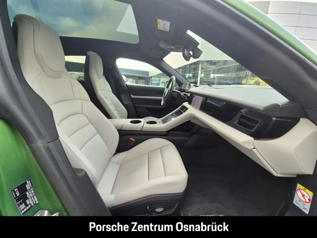 Porsche Taycan 4S Cross Turismo