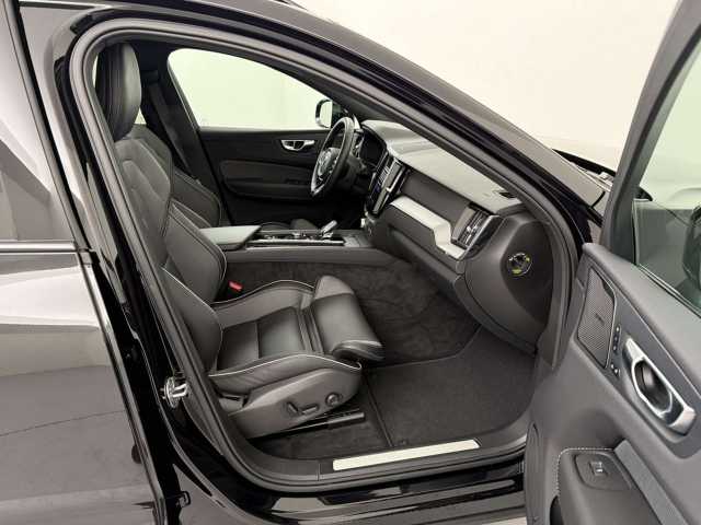 Volvo XC60 AWD Plus Recharge T8