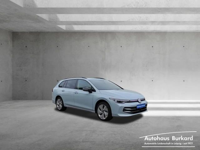 Volkswagen Golf 1.5 eTSI DSG