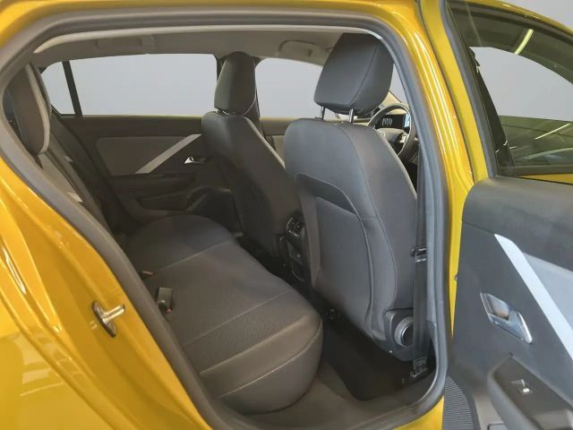 Opel Astra 1.2 Turbo Business Edition Turbo