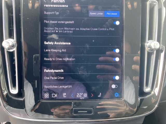 Volvo XC40 Plus Recharge