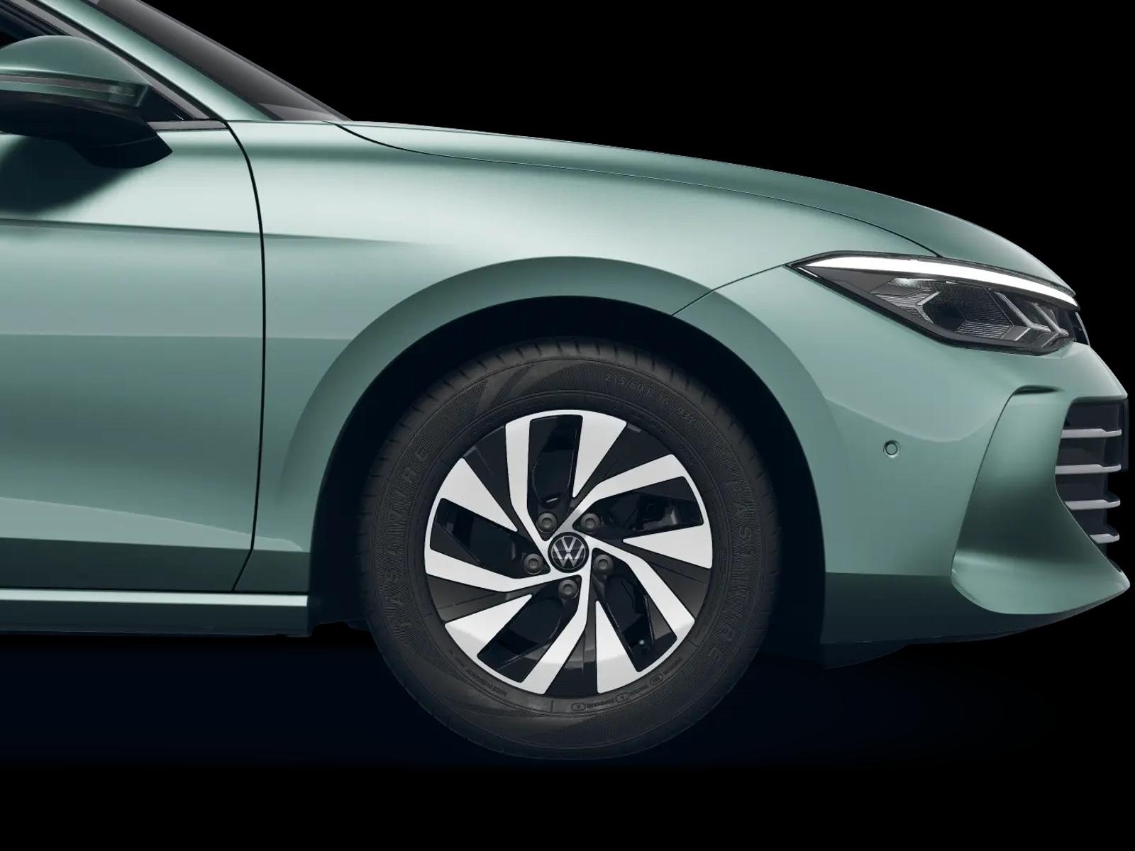 Volkswagen Passat 1.5 eTSI Business Variant