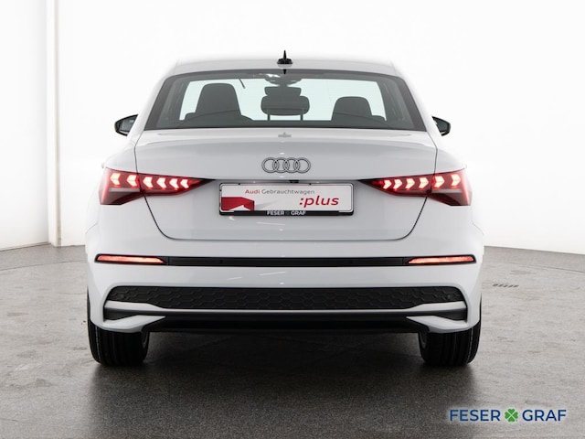 Audi A3 30 TFSI S-Tronic Sedan