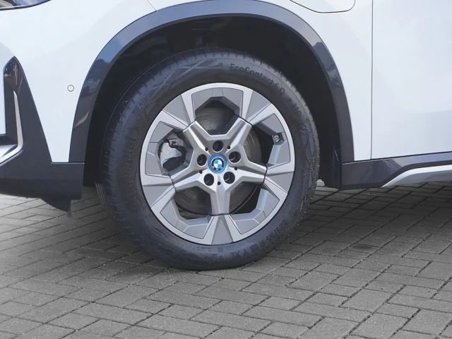 BMW X1 xDrive30e xLine Head-Up AHK 360Kamera eSitze Harma