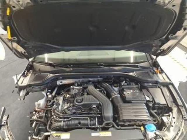 Volkswagen Golf 1.5 eTSI Golf VIII Variant