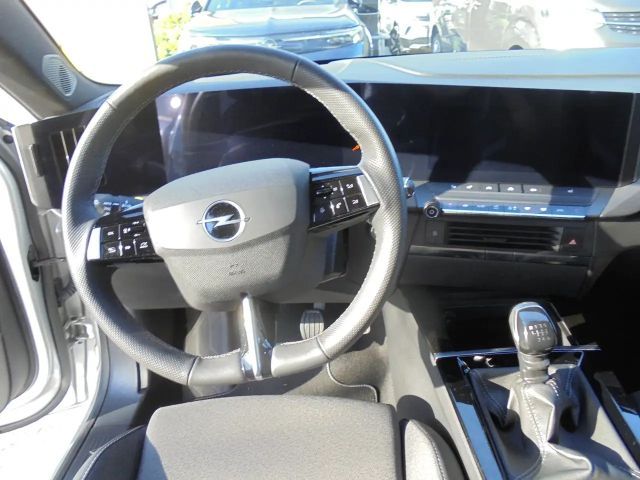 Opel Astra GS-Line Grand Sport