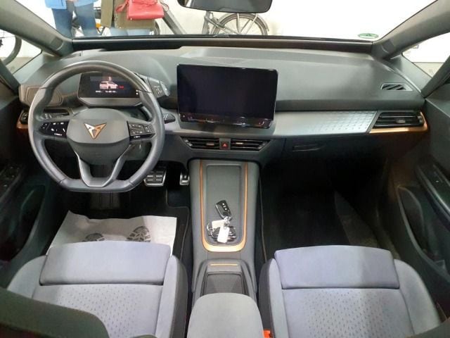 Cupra Born Born Panoramadach Kamera LED Automatik UVM