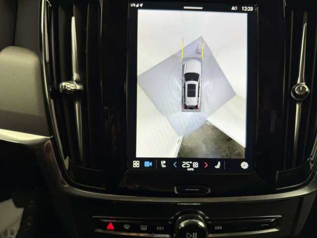 Volvo V90 AWD Dark Plus Recharge T6