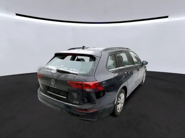 Volkswagen Golf 1.5 eTSI Golf VIII Life Variant