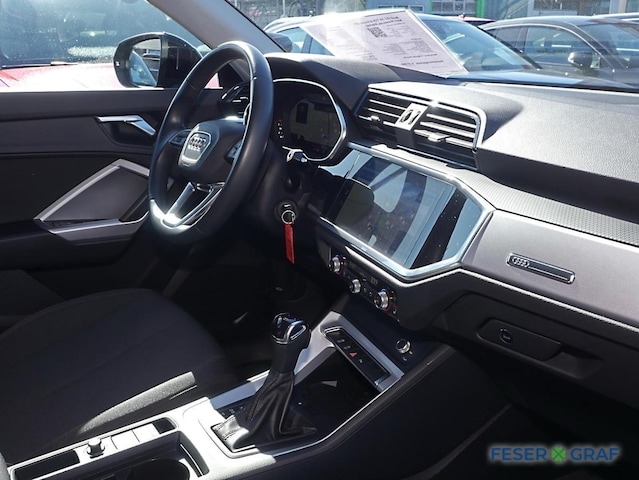 Audi Q3 35 TDI S-Tronic