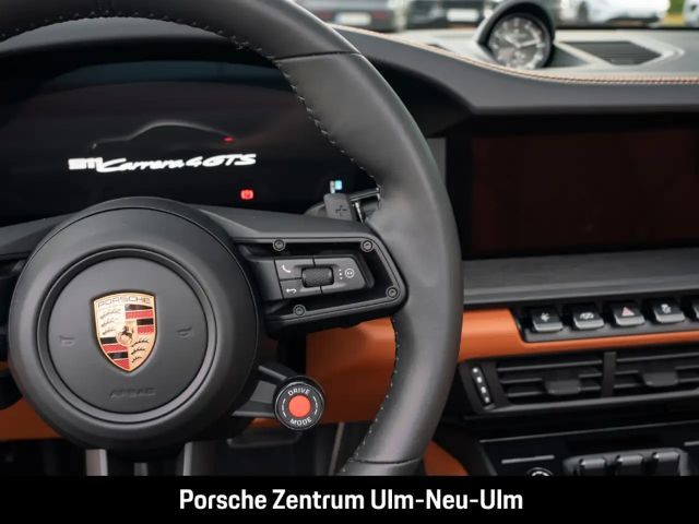 Porsche 992 4 Cabrio Carrera GTS