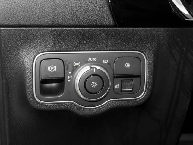 Mercedes-Benz B 200 Progressive