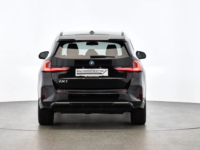 BMW iX1 xDrive30