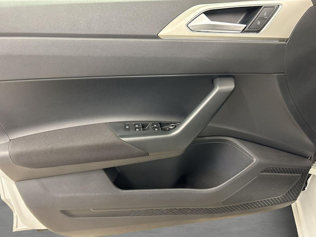 Volkswagen Polo Move