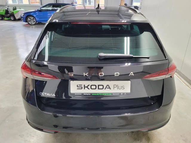 Skoda Octavia Combi Selection