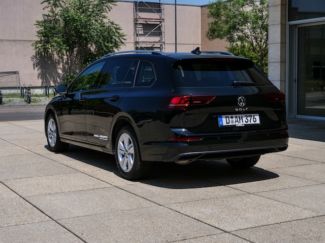 Volkswagen Golf 1.5 TSI Variant