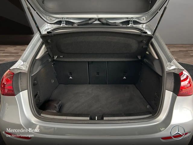 Mercedes-Benz A 200 Progressive