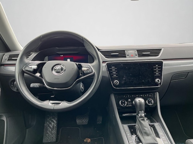 Skoda Superb Business Combi Style Style