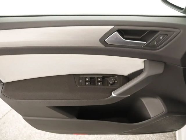 Volkswagen Touran Life