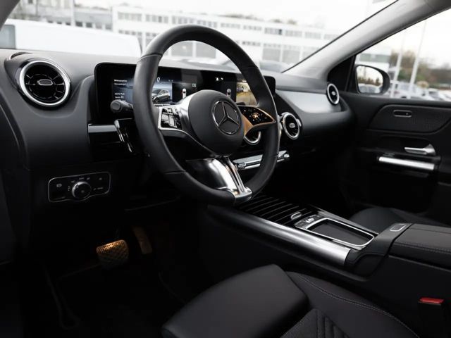 Mercedes-Benz B 180 Progressive