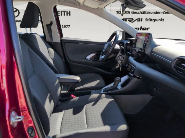 Toyota Yaris Hybride Team D