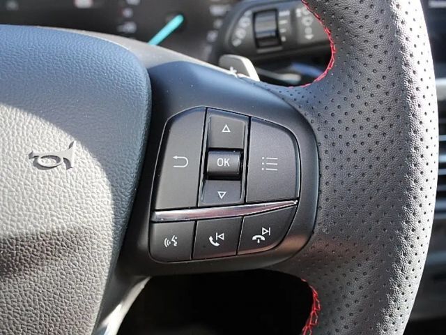 Ford Focus ST Line Wagon