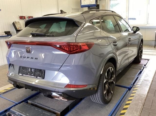 Cupra Formentor 1.4 e-Hybrid DSG